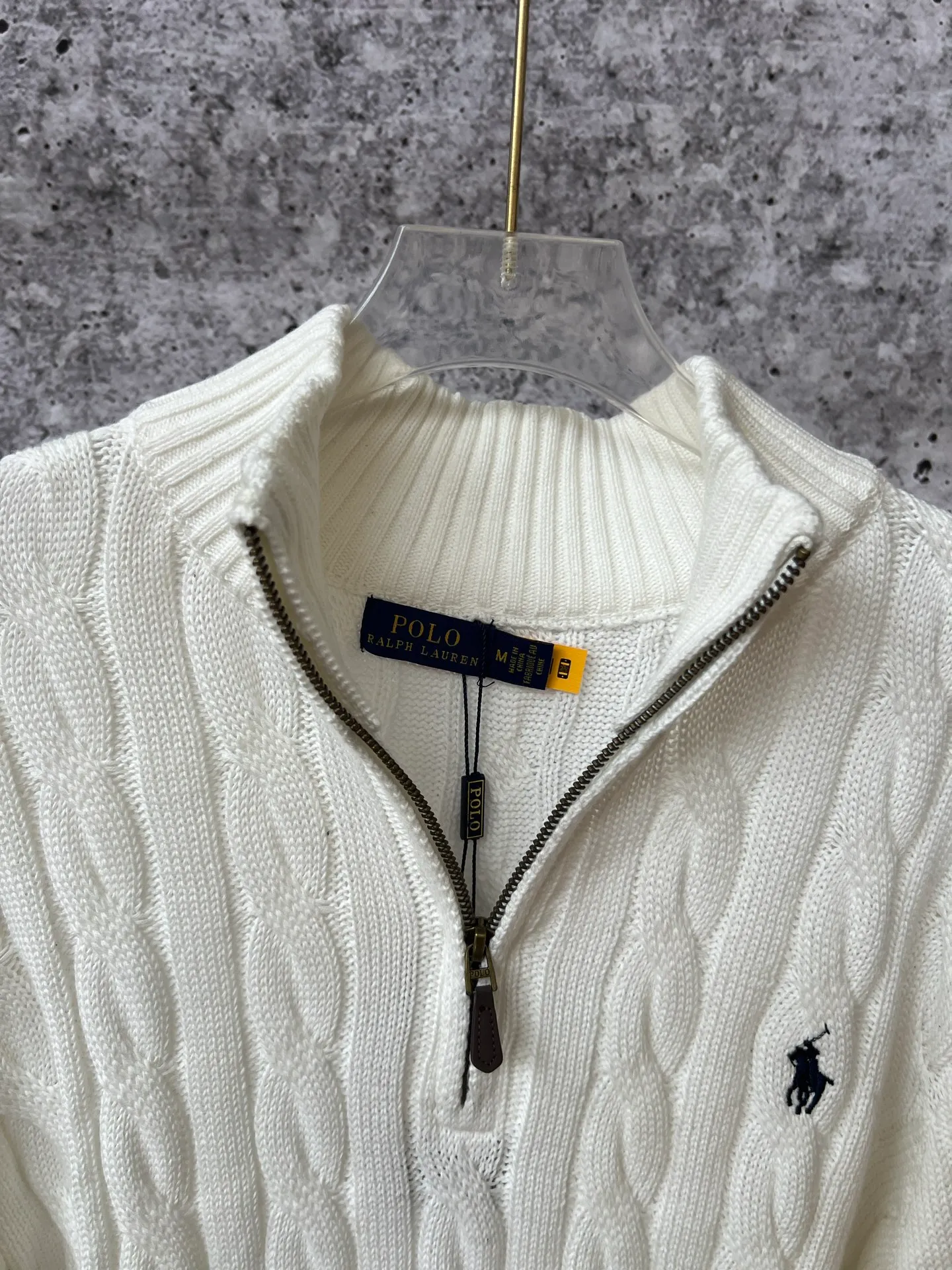 P240 Ralph Lauren classic unisex half-zip rubberized sweater, popular on all major platforms, original and consistent washed fabrics, workmanship details restored to the original, original pony embroidery on the chest, original custom-made hardware accessories